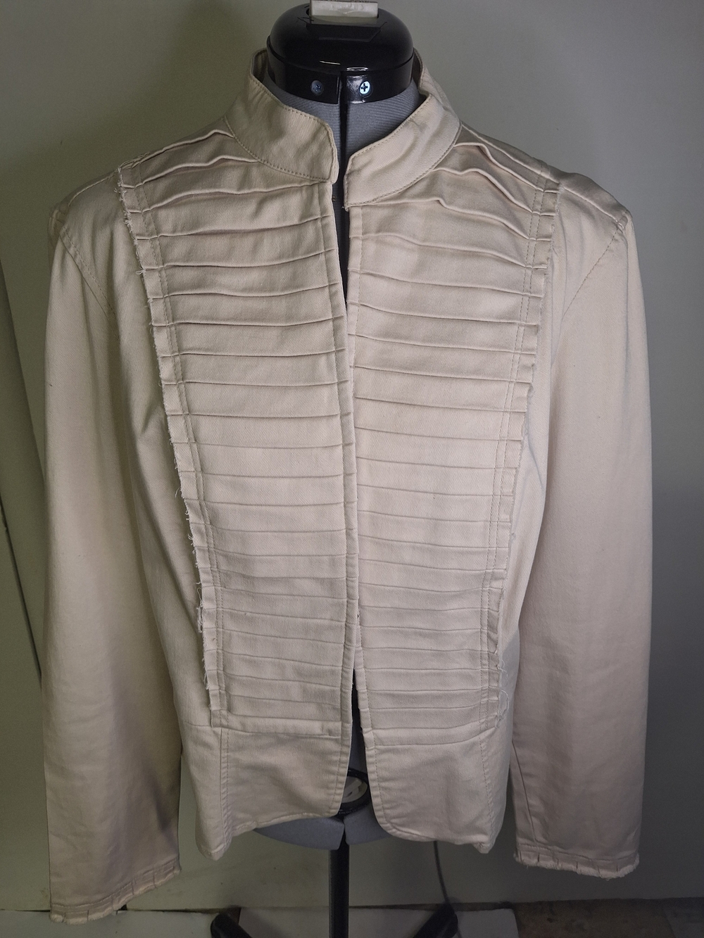 Live a Little Cream Jacket with Pleated Detail Size Large